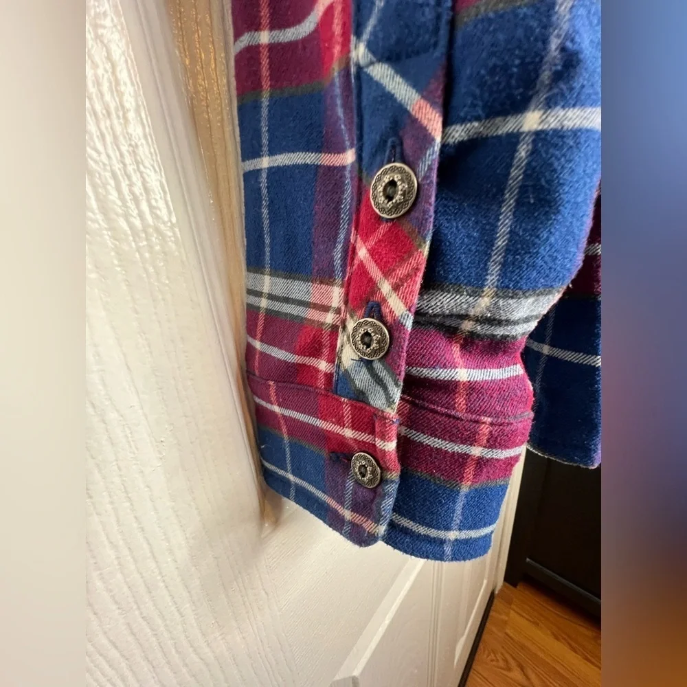Kuhl Women’s X Small Alina Flannel Shirt Blue Plaid Long Sleeve Button Up Top XS